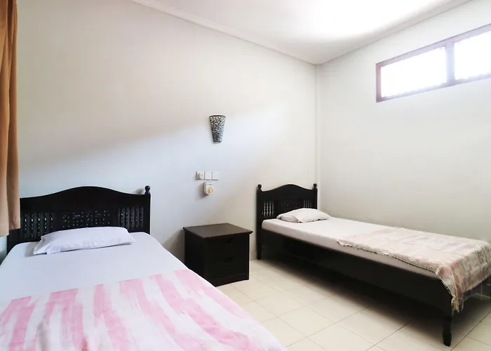 Taman Mekar Guest house *