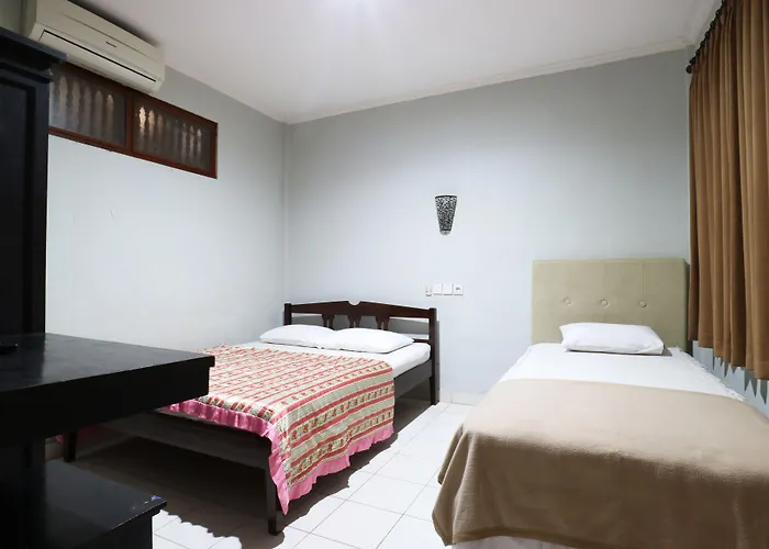 Taman Mekar Guest house *
