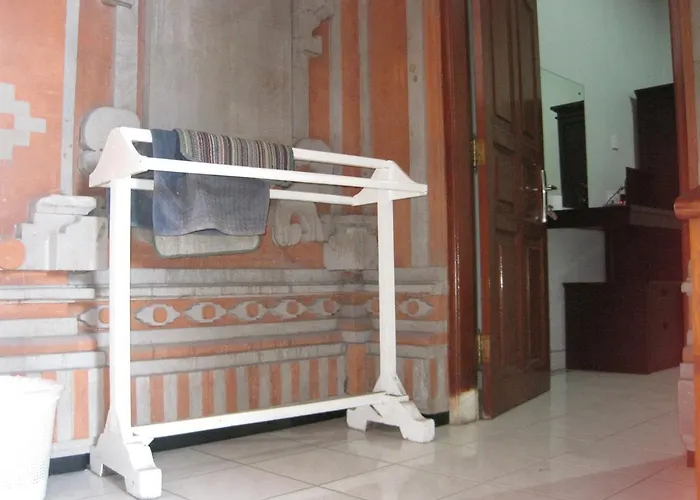 Guest house Taman Mekar *