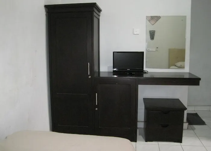 Guest house Taman Mekar